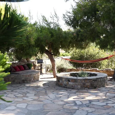 Relaxing Mikri Vigla, Naxos